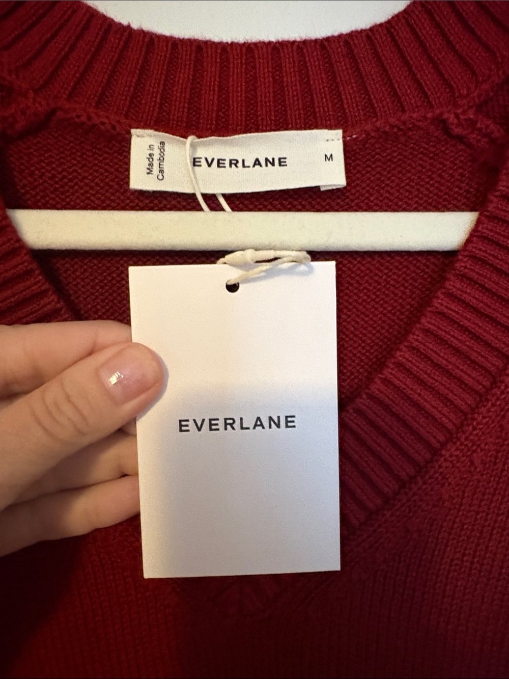Everlane Burgundy V-Neck Sweater Vest - Picture 3 of 4